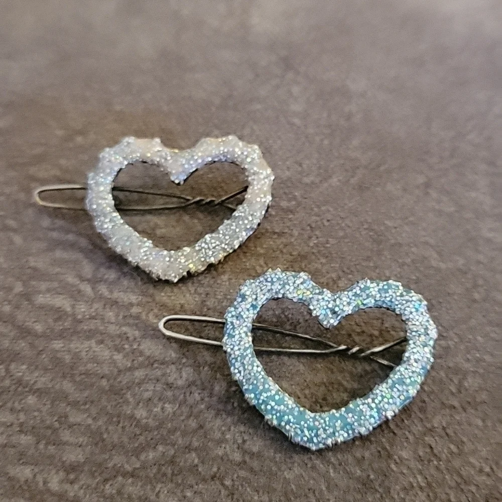 3/$30 Vtg Set of Two Metal Glitter Enamel Heart Coquette Barrettes